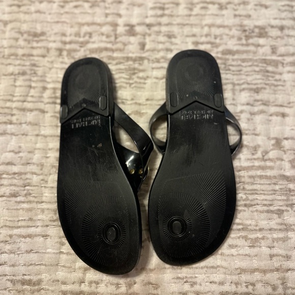 Michael Kors Sandals 9M - Picture 7 of 8